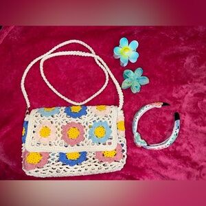 Women’s crochet hand bag and accessories